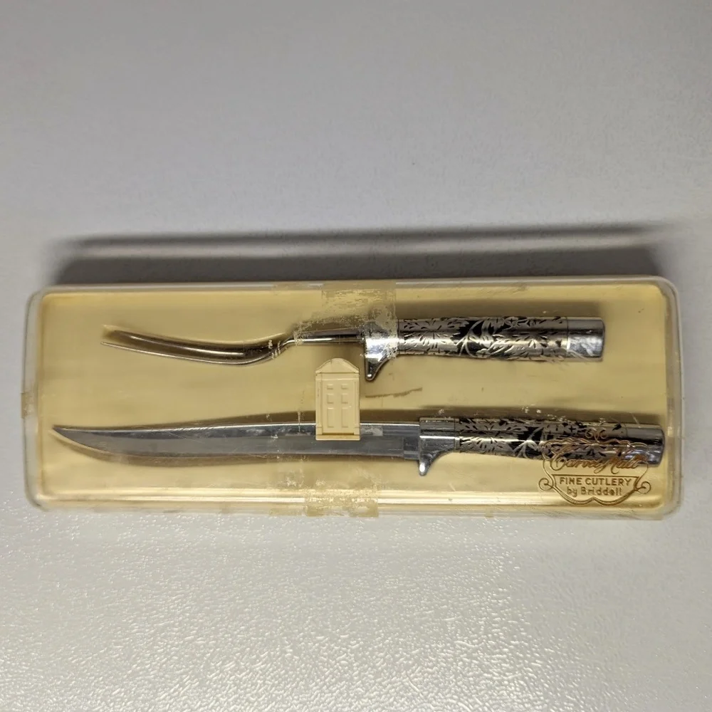 Carvell Hall briddell stainless carving set